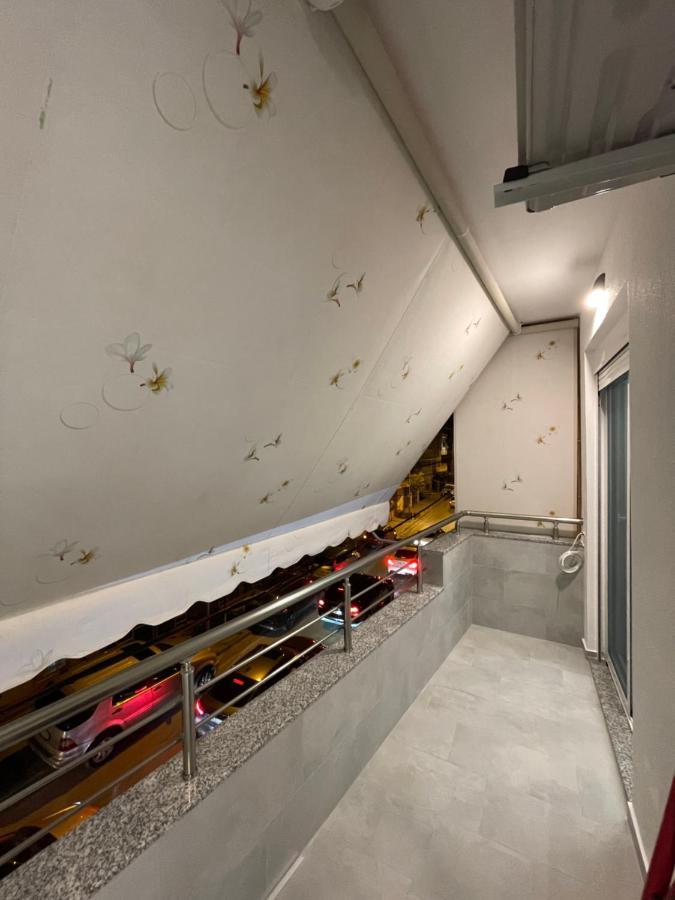 Alpha Lux Apartment Sarandë Exterior foto