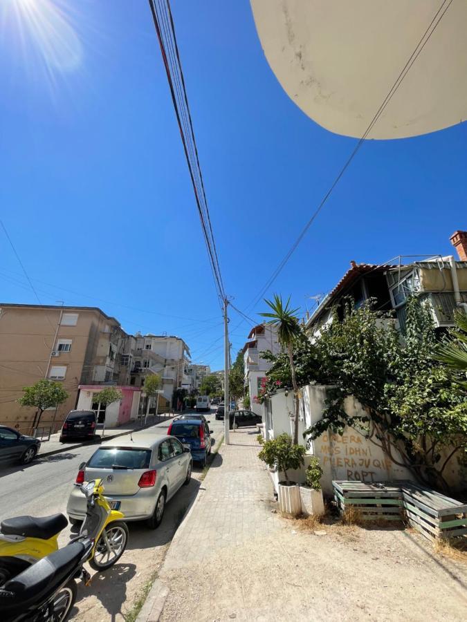 Alpha Lux Apartment Sarandë Exterior foto